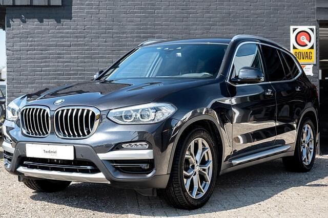 Grijs Gebruikt 2018 BMW X3 xLine SUV | € 25.950 (Iets duurder) - Afbeelding 1/4