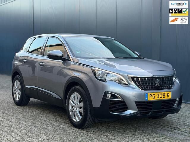 Grijs Gebruikt 2017 Peugeot 3008 SUV | € 13.950 (Iets duurder) - Afbeelding 1/4