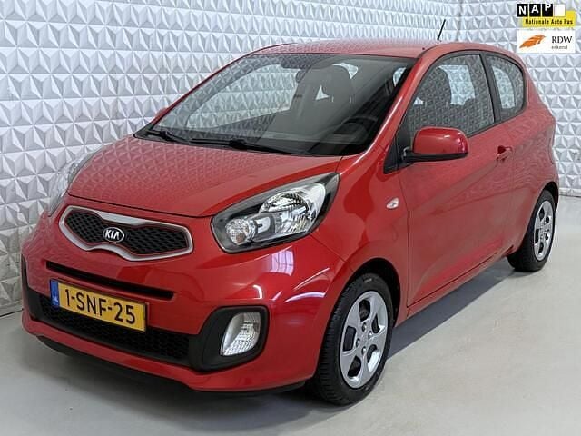 Occasion Kia Picanto Comfort 69 PK (50 kW) 2013 Rood (metallic) Hatchback