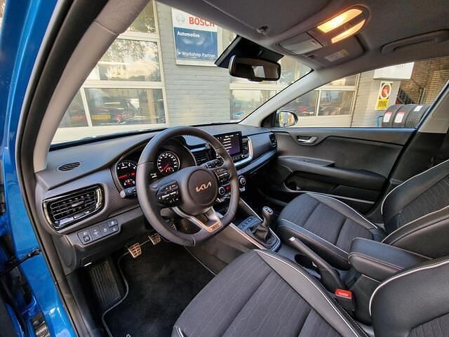 Occasion Kia Stonic GT-Line 131 PK (96 kW) 2023 Blauw SUV