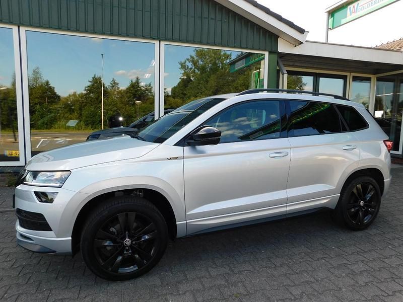Grijs Occasion 2020 Skoda Karoq SUV | € 25.950 (Iets duurder) - Afbeelding 1/4
