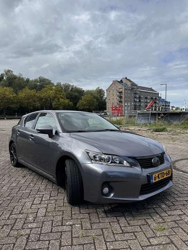 Occasion Lexus CT200h 136 PK (100 kW) 2013 Sedan