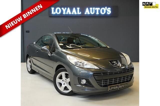 Grijs Gebruikt 2010 Peugeot 207 CC Cabriolet | € 5.500 (Goede deal) - Afbeelding 1/4