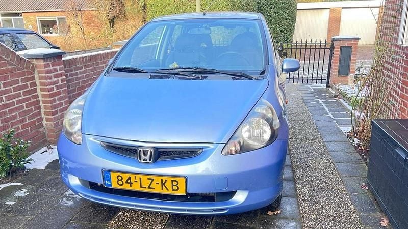 Occasion 2003 Honda Jazz LS Hatchback | € 3.600 (Eerlijke prijs) - Afbeelding 1/4