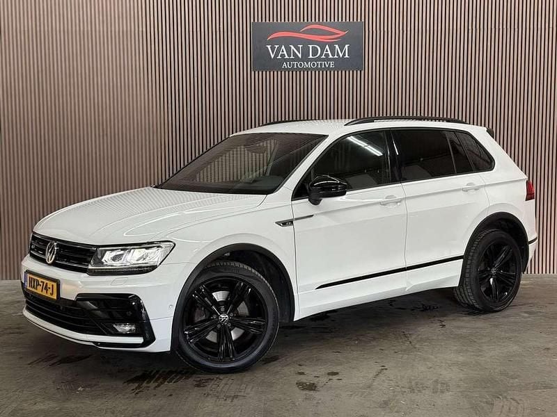 Wit Gebruikt 2020 VW Tiguan R-line SUV | € 30.900 (Super prijs) - Afbeelding 1/4