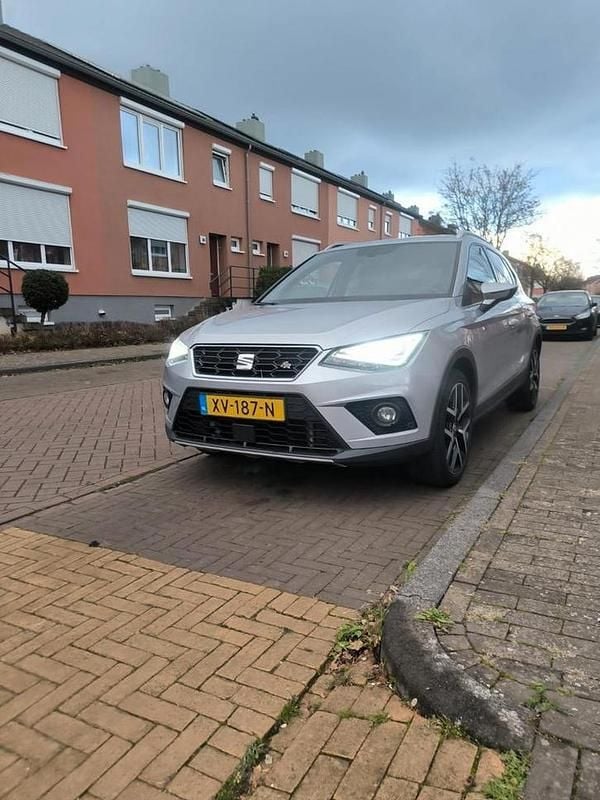 Gebruikt 2019 Seat Arona FR SUV | € 13.250 (Goede deal) - Afbeelding 1/4