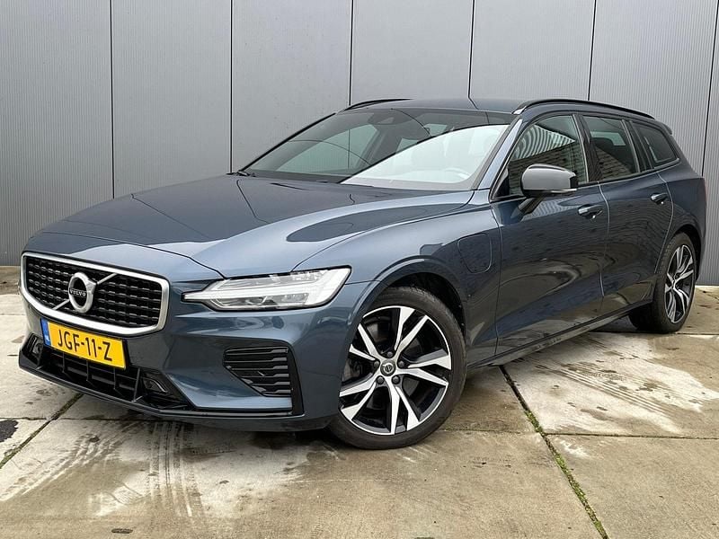 Blauw Occasion 2019 Volvo V60 R-Design Stationwagen | € 29.895 (Super prijs) - Afbeelding 1/4