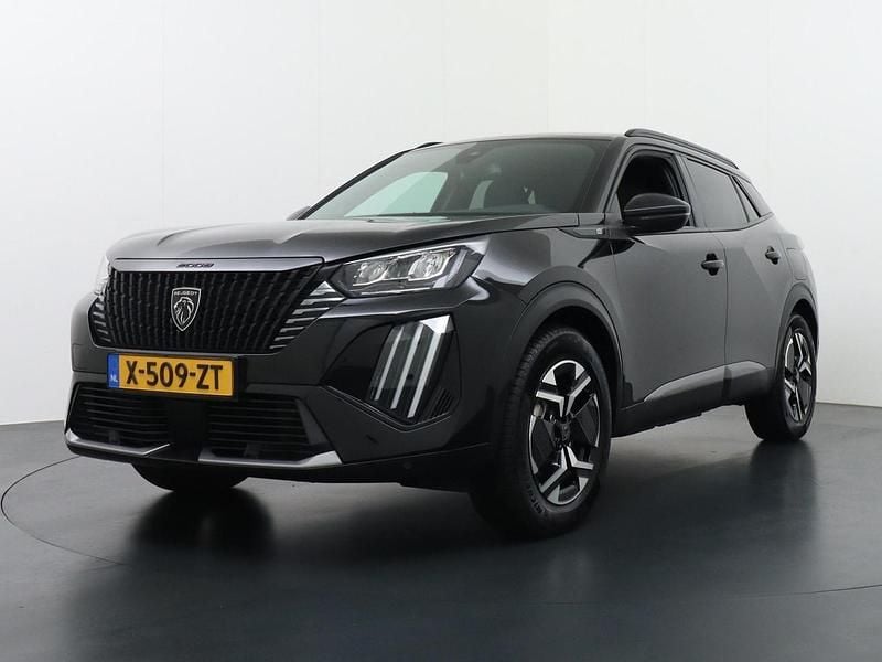 Zwart Gebruikt 2024 Peugeot e-2008 Allure SUV | € 29.920 (Eerlijke prijs) - Afbeelding 1/2