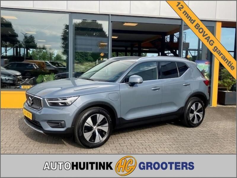 Grijs Gebruikt 2021 Volvo XC40 Inscription SUV | € 29.690 (Goede deal) - Afbeelding 1/4