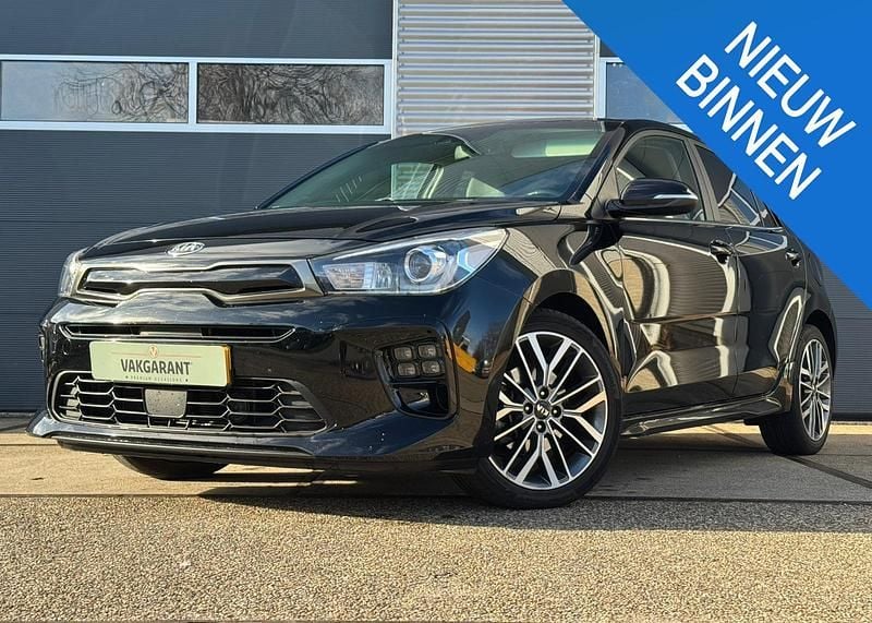 Zwart Gebruikt 2019 Kia Rio GT-Line Hatchback | € 12.950 (Super prijs) - Afbeelding 1/4
