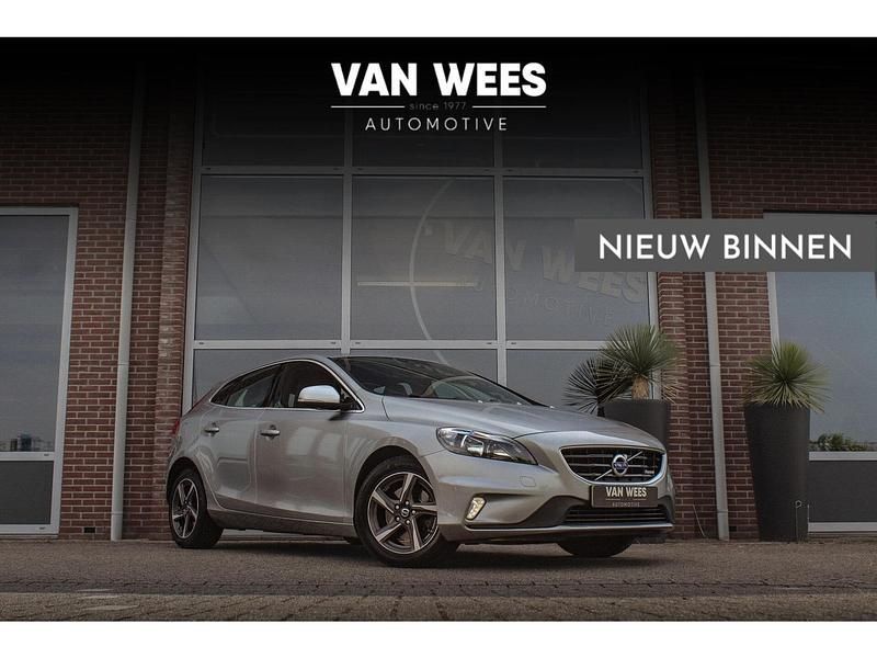 Grijs Gebruikt 2014 Volvo V40 R-Design Stationwagen | € 13.950 (Eerlijke prijs) - Afbeelding 1/3