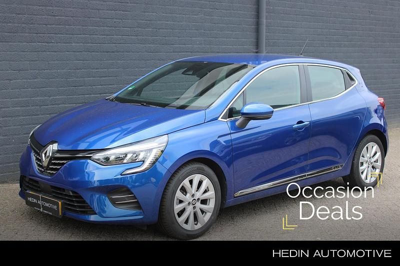 Blauw Occasion 2021 Renault Clio V Intens Hatchback | € 11.945 (Eerlijke prijs) - Afbeelding 1/4