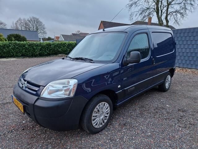 Blauw Gebruikt 2007 Citroën Berlingo MPV | € 3.450 (Duur) - Afbeelding 1/4