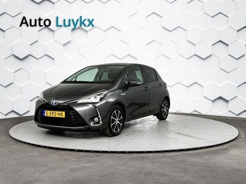 Grijs Gebruikt 2019 Toyota Yaris Hatchback | € 16.840 (Eerlijke prijs) - Afbeelding 1/4