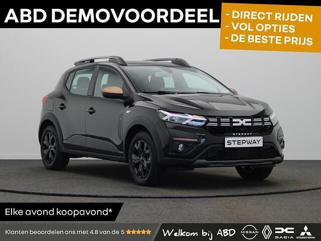 15547.11 Gebruikt 2025 Dacia Sandero Extreme Hatchback | € 23.945 (Iets duurder) - Afbeelding 1/4