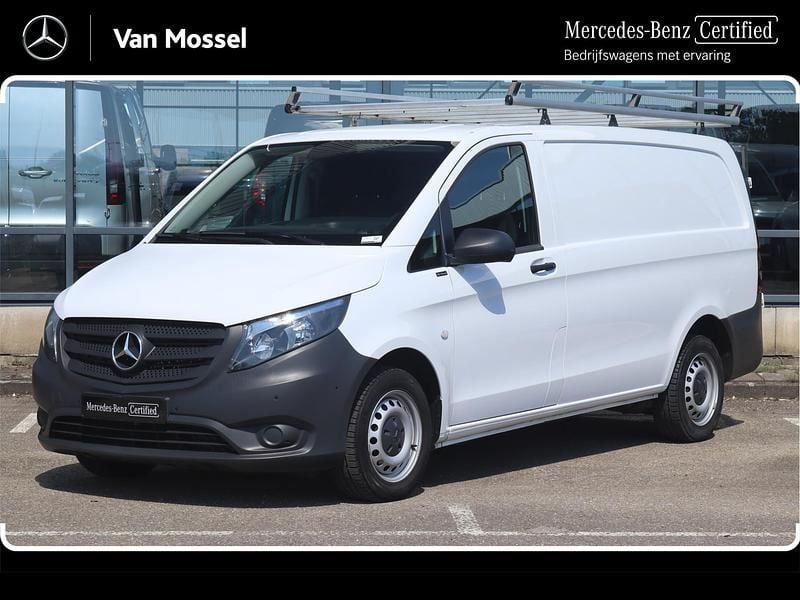 Wit Gebruikt 2023 Mercedes Vito MPV | € 27.945 (Super prijs) - Afbeelding 1/4