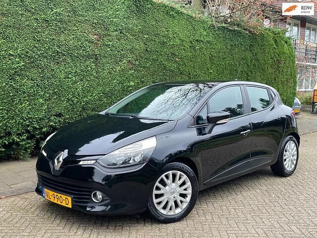 Zwart Gebruikt 2012 Renault Clio IV Hatchback | € 3.650 (Goede deal) - Afbeelding 1/4