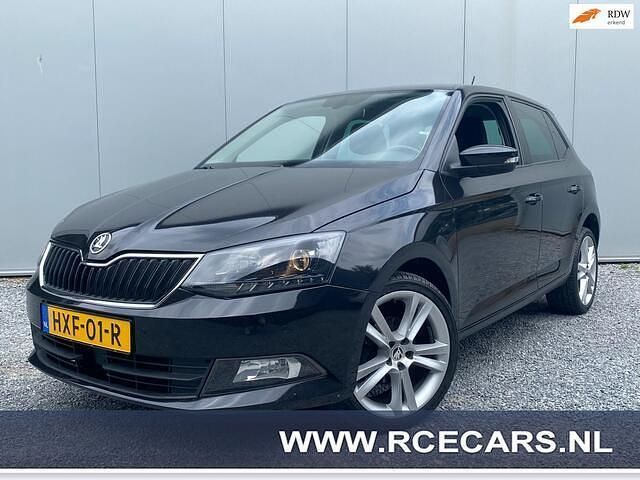 Zwart Gebruikt 2018 Skoda Fabia Monte Carlo Hatchback | € 11.744 (Eerlijke prijs) - Afbeelding 1/4