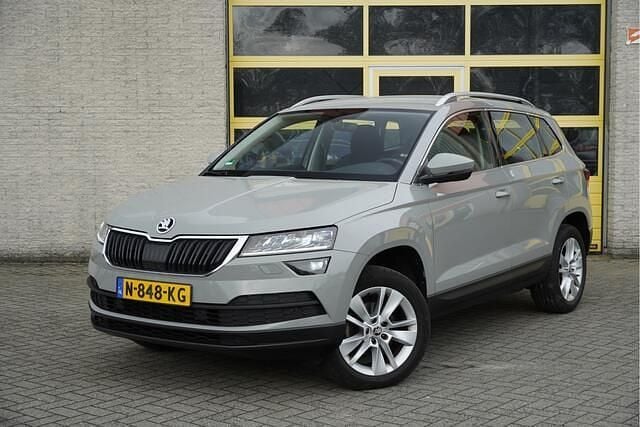 Grijs Gebruikt 2021 Skoda Karoq Business Line SUV | € 16.450 (Goede deal) - Afbeelding 1/4