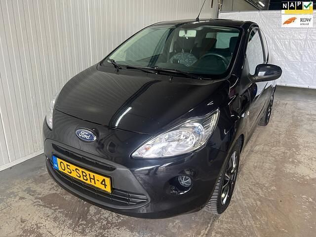 Zwart Gebruikt 2011 Ford Ka Cool & Sound Edition Hatchback | € 2.749 (Eerlijke prijs) - Afbeelding 1/4
