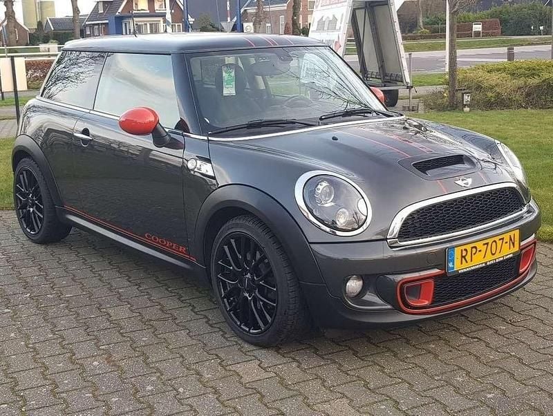 Gebruikt 2013 Mini Cooper SD Hatchback | € 8.950 - Afbeelding 1/1