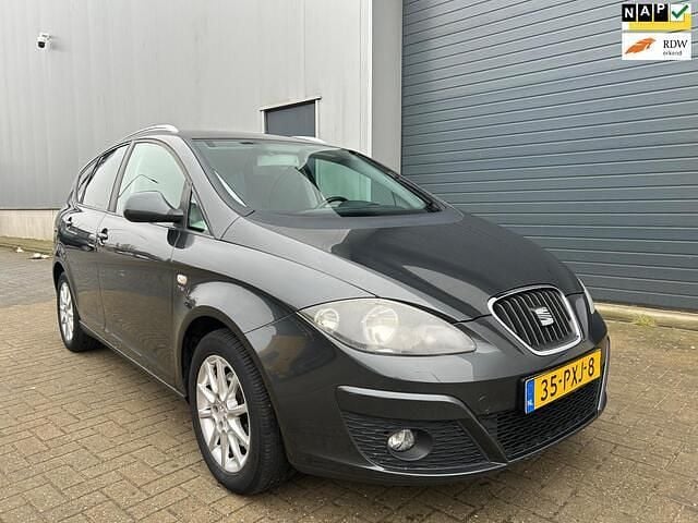 Grijs Occasion 2011 Seat Altea XL Ecomotive MPV | € 2.999 (Eerlijke prijs) - Afbeelding 1/4