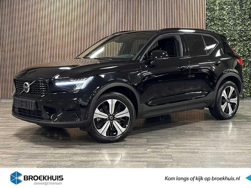 Gebruikt 2023 Volvo XC90 Plus SUV | € 37.900 - Afbeelding 1/4