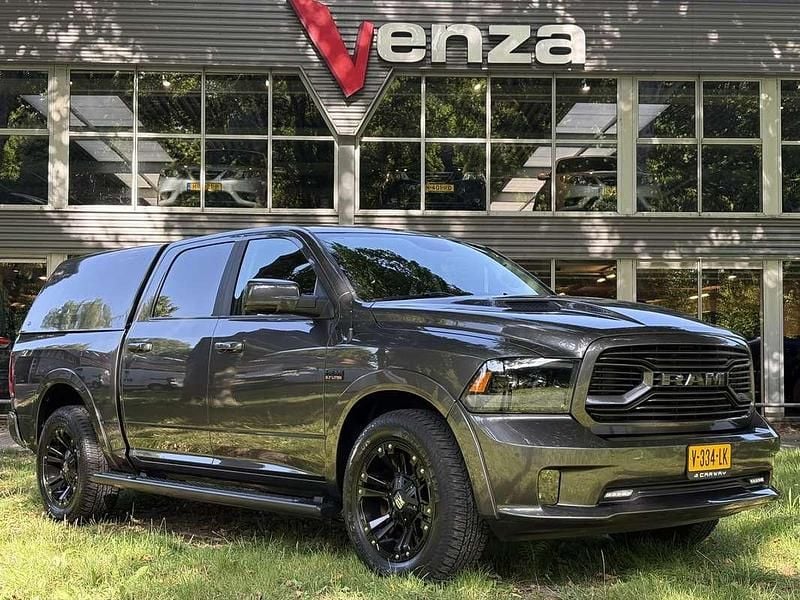 Grijs Gebruikt 2018 Dodge Ram Pickup | € 32.000 (Eerlijke prijs) - Afbeelding 1/4