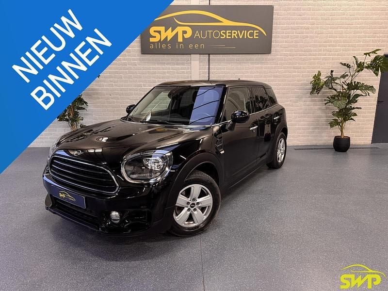 Zwart Gebruikt 2019 Mini Cooper Countryman Chili SUV | € 22.845 (Super prijs) - Afbeelding 1/4
