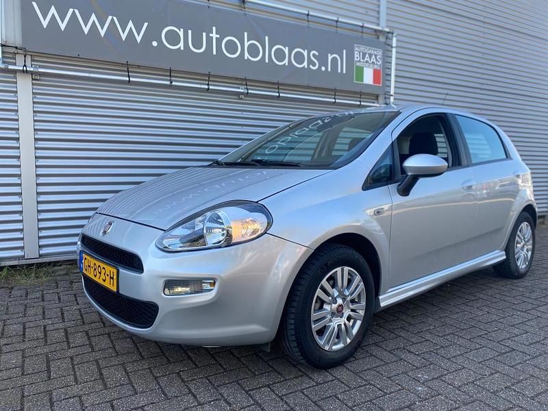 Occasion Fiat Punto Pop 101 PK (74 kW) 2015 Grijs Hatchback
