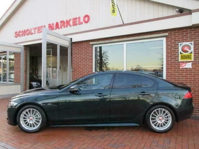 Occasion Jaguar XE R-Sport 163 PK (119 kW) 2017 Groen Sedan