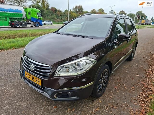 Bruin Gebruikt 2014 Suzuki SX4 S-Cross SUV | € 9.650 (Eerlijke prijs) - Afbeelding 1/4