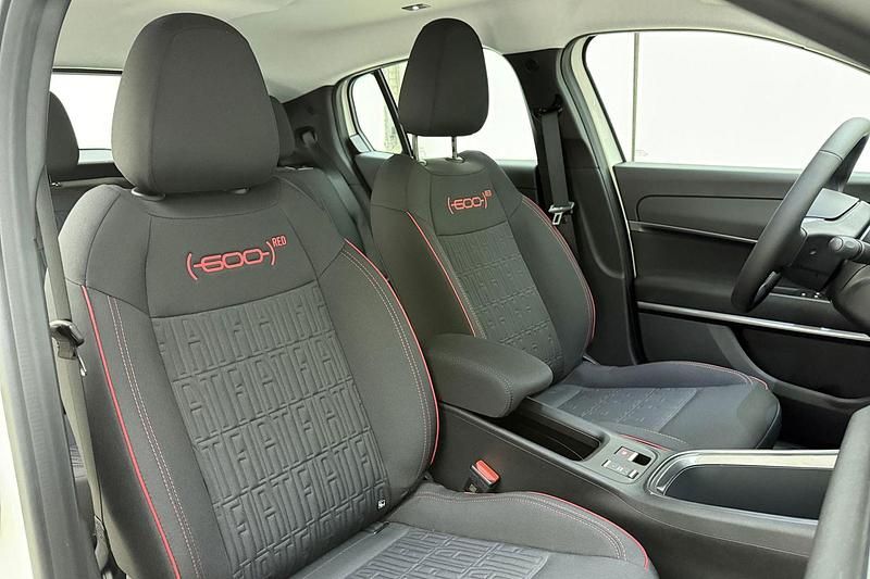 Occasion Fiat 600E Red 114 kW (156 PK) 2023 Overig SUV