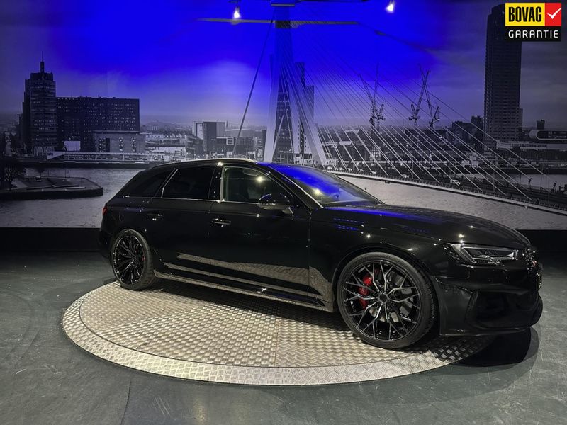 Stationwagon Gebruikt 2019 Audi RS4 Comfort Stationwagen | € 74.995 (Iets duurder) - Afbeelding 1/4