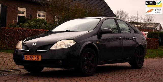 Zwart Gebruikt 2007 Nissan Primera Hatchback | € 1.750 (Eerlijke prijs) - Afbeelding 1/4
