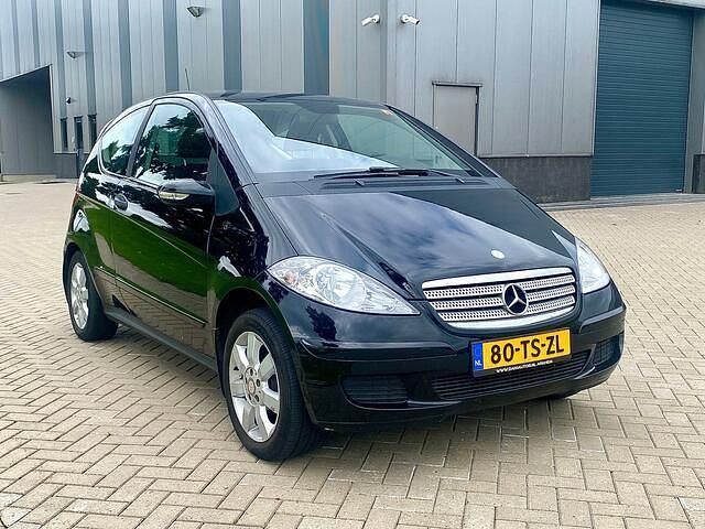 Occasion Mercedes A150 95 PK (69 kW) 2007 Zwart, metallic lak MPV