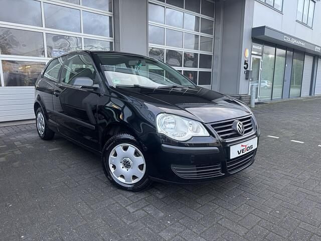 Zwart Gebruikt 2008 VW Polo Trendline Hatchback | € 3.333 (Eerlijke prijs) - Afbeelding 1/4