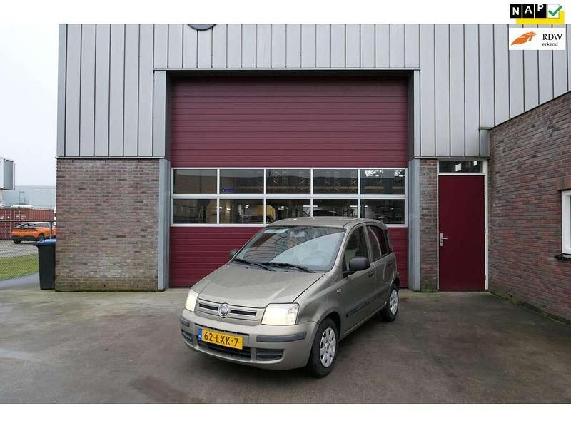 Beige Occasion 2010 Fiat Panda Active Hatchback | € 1.250 (Super prijs) - Afbeelding 1/4