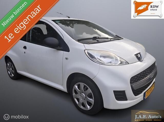 Wit Gebruikt 2012 Peugeot 107 Hatchback | € 3.250 (Eerlijke prijs) - Afbeelding 1/4