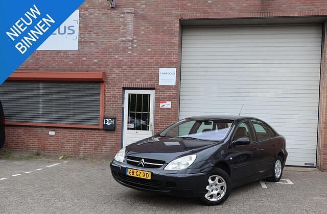 Grijs Gebruikt 2001 Citroën C5 Exclusive Hatchback | € 1.699 - Afbeelding 1/4