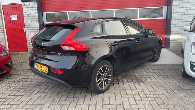 Occasion Volvo V40 123 PK (90 kW) 2017 Zwart Hatchback