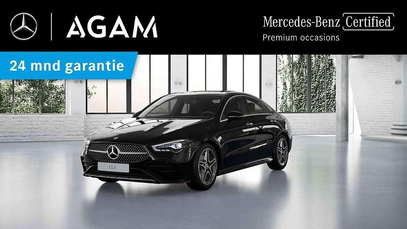 Zwart Occasion 2025 Mercedes CLA180 Edition Sedan | € 42.450 (Duur) - Afbeelding 1/4
