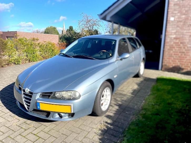 Occasion Alfa Romeo 156 Distinctive 140 PK (102 kW) 2004 Blauw Stationwagen