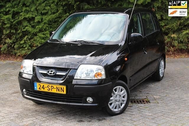 Zwart Gebruikt 2006 Hyundai Atos Dynamiq Hatchback | € 995 - Afbeelding 1/4