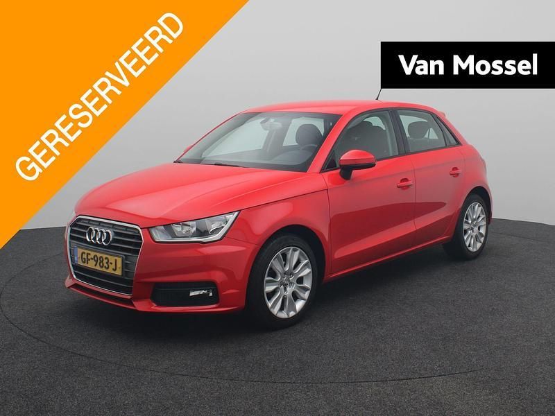 Rood Gebruikt 2015 Audi A1 Sportback Proline Hatchback | € 11.940 (Goede deal) - Afbeelding 1/4