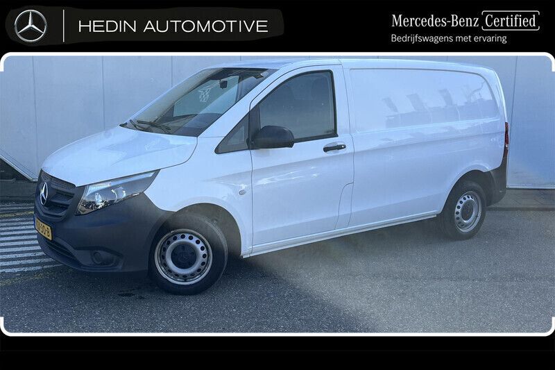 Wit Gebruikt 2022 Mercedes Vito MPV | € 19.900 (Iets duurder) - Afbeelding 1/4