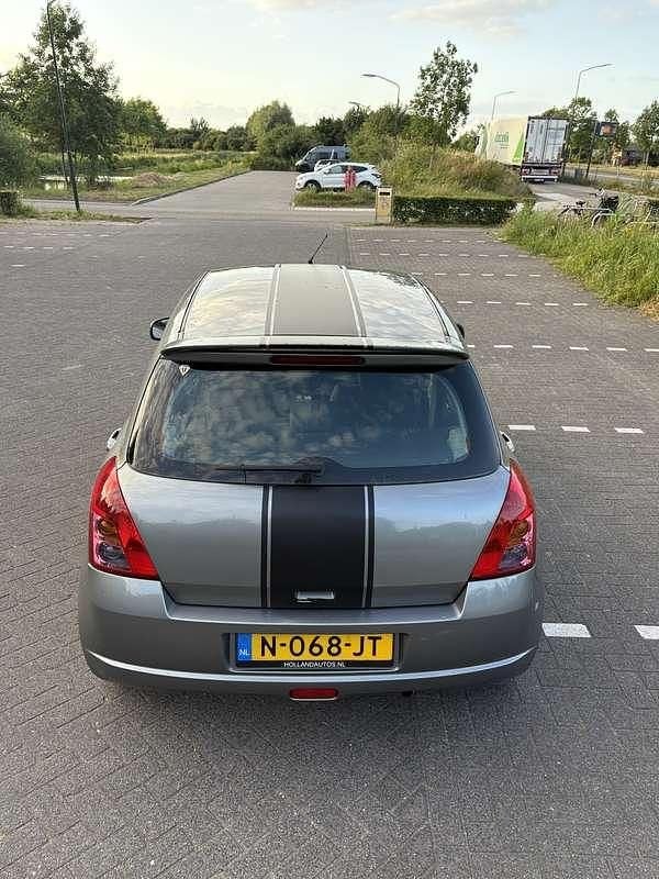Afbeelding 4/4