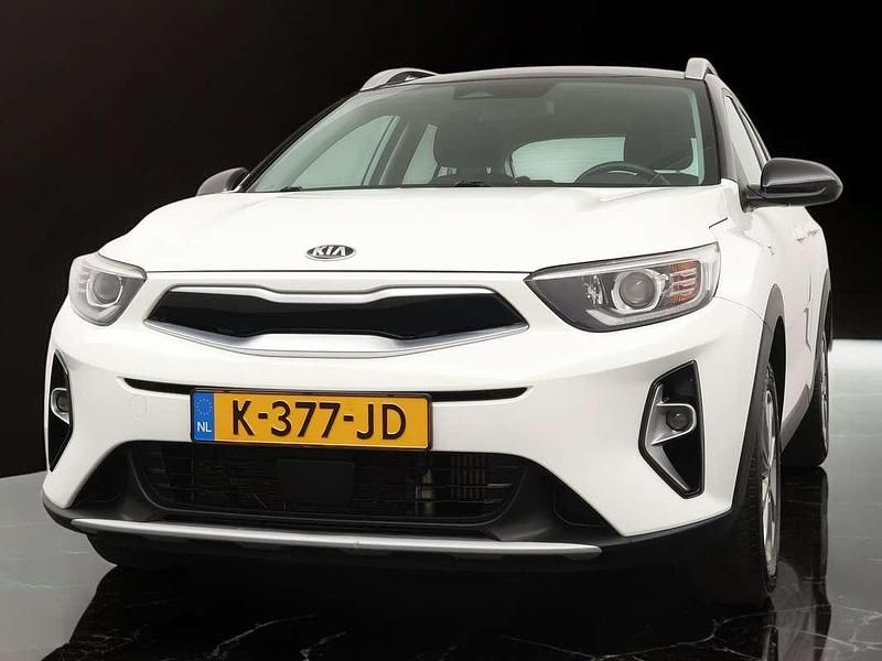 Occasion Kia Stonic 101 PK (74 kW) 2021 Wit SUV