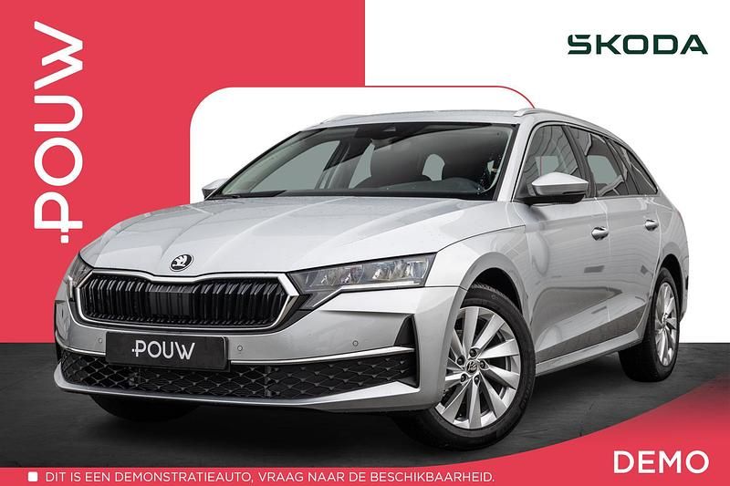 Zilver Gebruikt 2025 Skoda Octavia Business Line Stationwagen | € 37.900 - Afbeelding 1/4