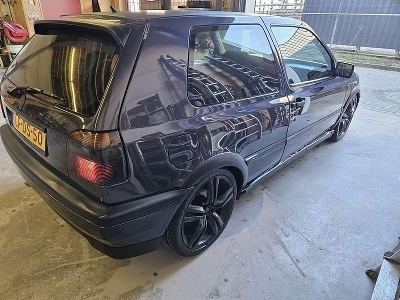 Occasion VW Golf III GTI 116 PK (85 kW) 1995 Paars Hatchback